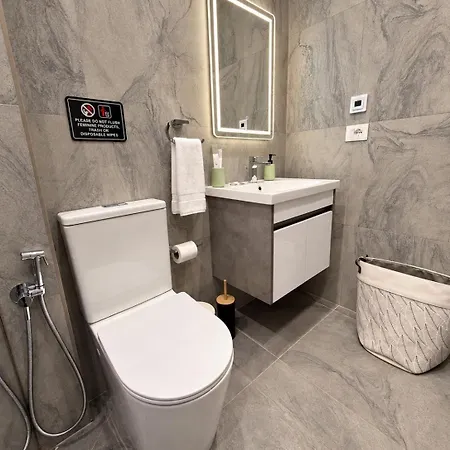 Apartment Joan Luxury With Private Pool & Gym