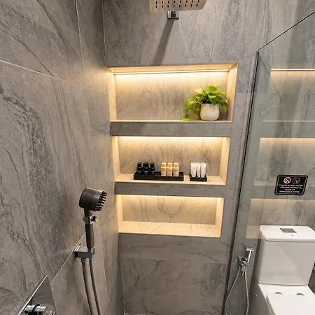Joan Luxury With Private Pool & Gym